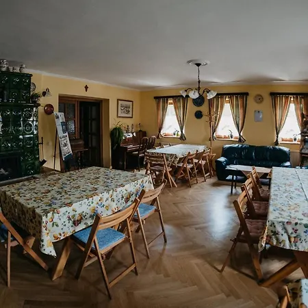 Hemina Vendeghaz Guest house Tata